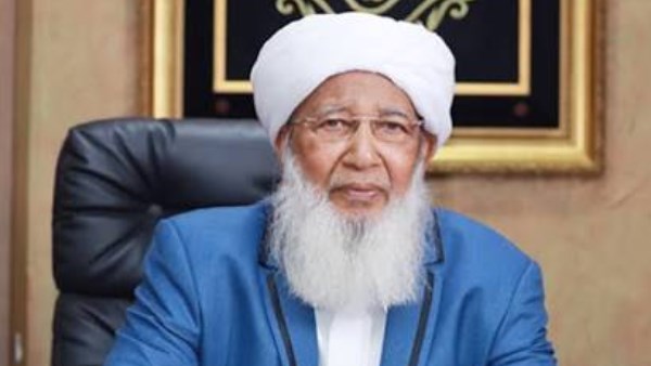 مفتي الديار الهندية الشيخ أبي بكر أحمد 