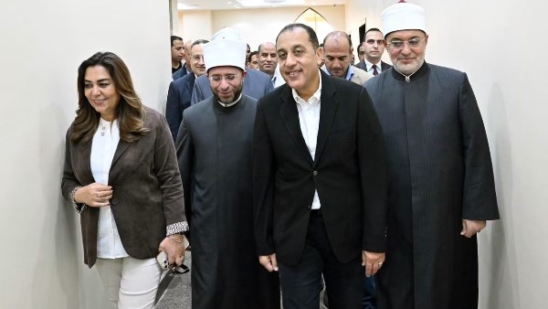 رئيس مجلس الوزراء ومفتي الجمهورية وعدد من الوزراء يفتتحون فرع دار الإفتاء المصرية بمحافظة السويس..صور