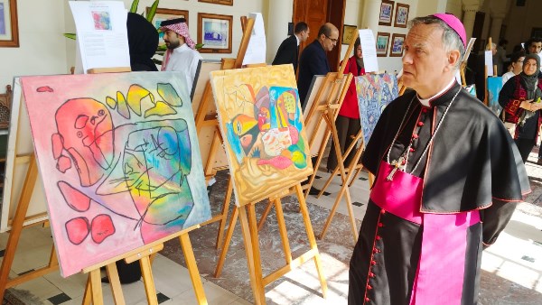 معرض بالجامعة العربية يرصد آثار العمليات الإسرائيلية وحجم الدمار في غزة معرض بالجامعة العربية يرصد آثار العمليات الإسرائيلية وحجم الدمار في غزة