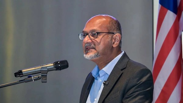 ماليزيا تطرح مشروع قانون لحوكمة الذكاء الاصطناعي أمام مجلس النواب أوائل العام المقبل