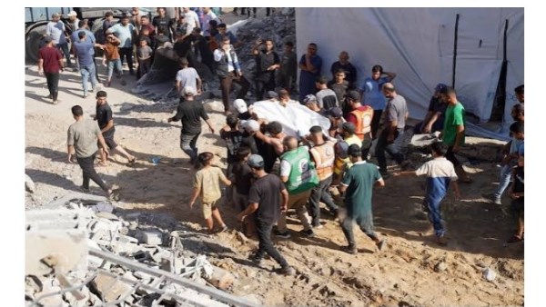 استشهاد فلسطيني و إصابة آخرين جراء قصف إسرائيلي شمال غرب مدينة غزة
