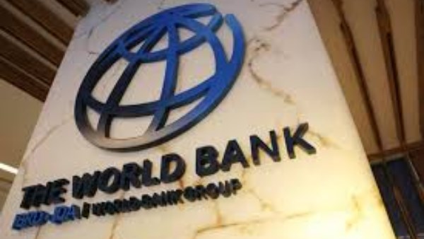 البنك الدولي: أزمة الديون وتراجع المساعدات يفرضان البحث عن مصادر جديدة لتمويل التنمية