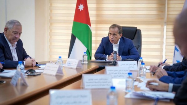 رئيس الوزراء الأردني: الموانئ الأردنية بوابة إقليمية رئيسية للدول الشقيقة رغم الظروف والتحديات بالمنطقة