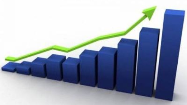 "الإحصاء الفلسطيني": ارتفاع الصادرات 23% والواردات 19% خلال أغسطس الماضي