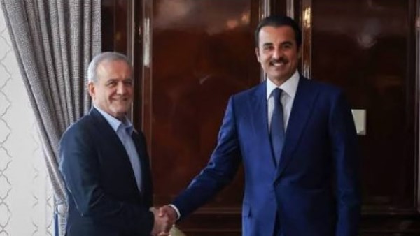 أمير قطر و الرئيس الإيراني يبحثان آخر تطورات الأوضاع الإقليمية أمير قطر و الرئيس الإيراني يبحثان آخر تطورات الأوضاع الإقليمية