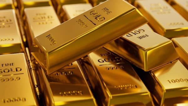 الذهب يتراجع مع ترقب قرار الفيدرالي الأمريكي وتطورات المفاوضات مع إيران