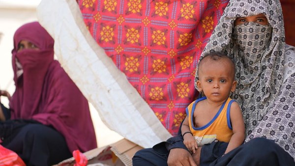 "أوتشا" يحذر: نزوح أكثر من 281 ألف شخص في اليمن وسط حاجة ملحة للمأوى