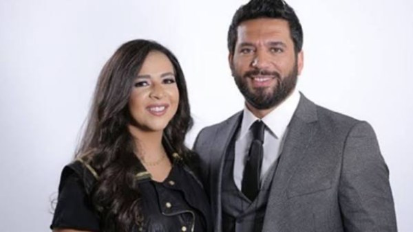 حسن الرداد وزوجته
