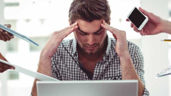 كم يومًا يحتاج الجسم للتعافي بعد أسبوع عمل مرهق؟ طبيبة توضح