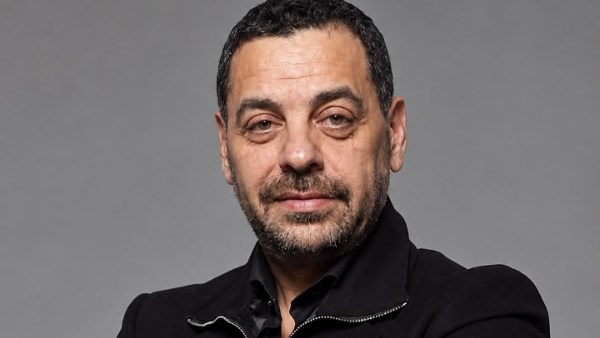 طارق العريان يشارك في "جلسة ما وراء الشعار: من تكامل العلامة التجارية إلى التأثير الثقافي" بمهرجان الجونة