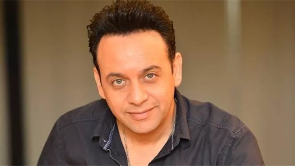 مصطفى قمر 