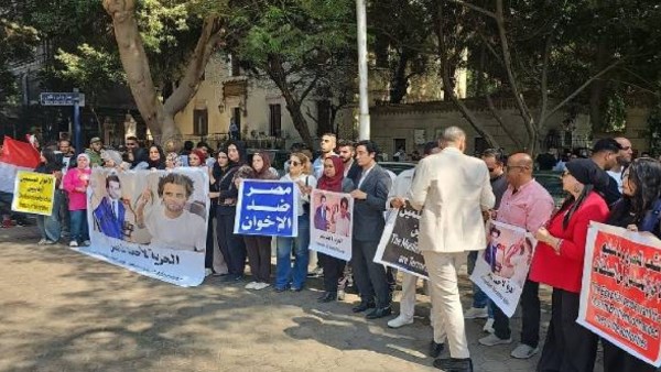 احداث هولندا 