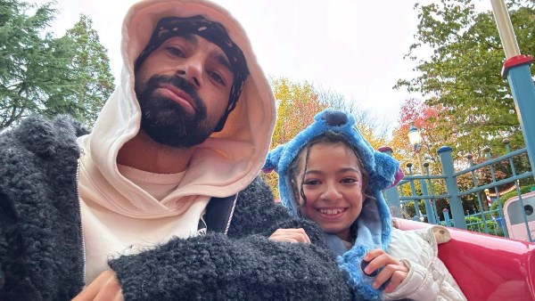 محمد صلاح وابنته 
