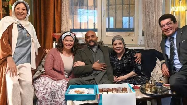  محمد رمضان صورة تجمعه بالفنانة إسعاد يونس وانتصار