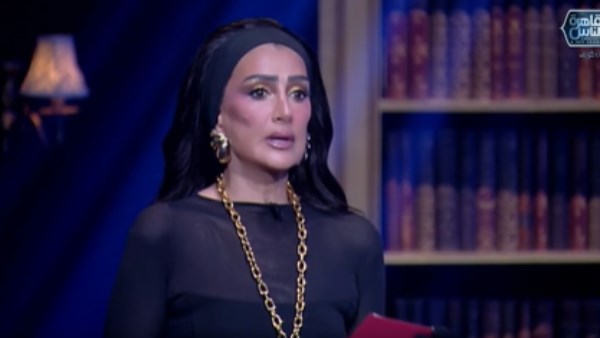 كنت بتعالج نفسيا لمدة 20 سنة.. غادة عبد الرازق تروي كواليس حادث أليم تعرضت له كنت بتعالج نفسيا لمدة 20 سنة.. غادة عبد الرازق تروي كواليس حادث أليم تعرضت له