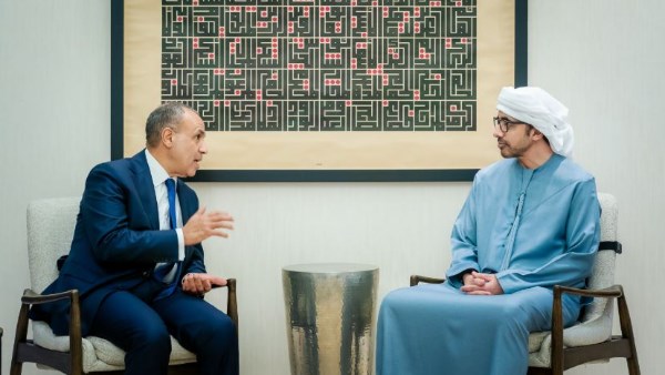 وزير الخارجية و نظيره الإماراتي 