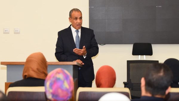 وزير الخارجية 