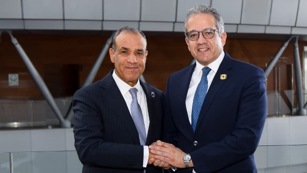 وزير الخارجية و الدمتور خالد العناني 