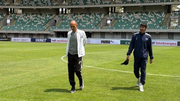 يورتشيتش يعاين ملعب مباراة بيراميدز وريفرز النيجيري| صور