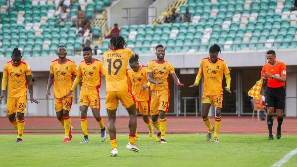 فريق باور ديناموز