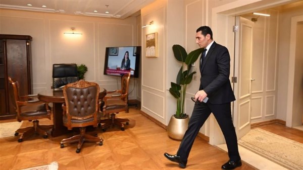 جوهر نبيل وزير الشباب والرياضة