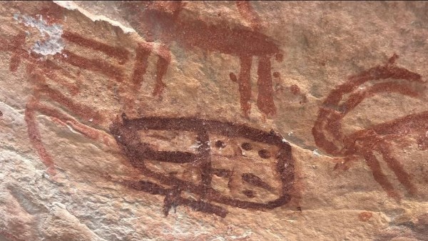 نقوش صخرية بسيناء