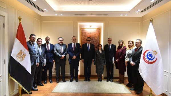 فرق القوافل الطبية 