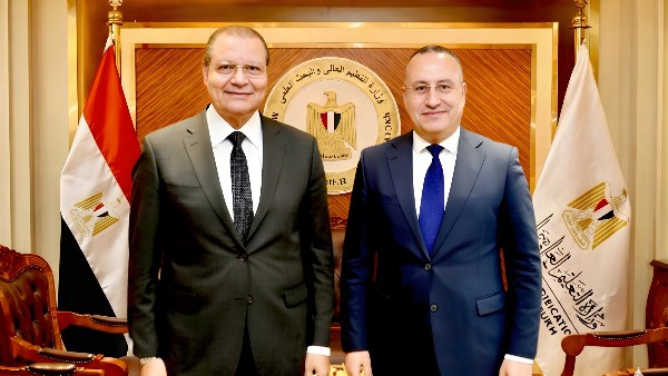  اعتماد المستشفيات الجامعية 