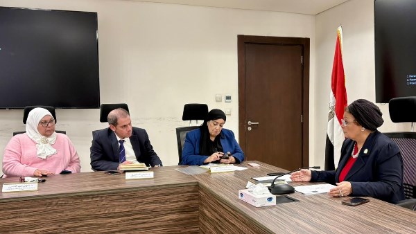 جانب من الاجتماع 