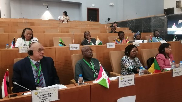 جانب من أعمال المؤتمر 