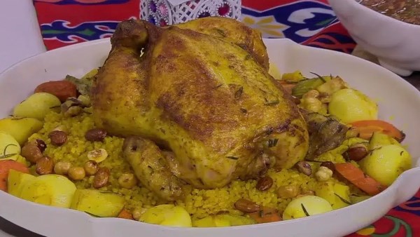 طريقة تحضير دجاج بالزبدة محشي بالخضار