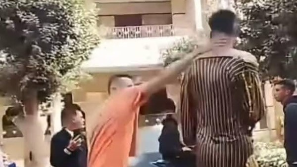 والدة إسلام ضحية واقعة "بدلة الرقص" تكشف كواليس صادمـ ـة