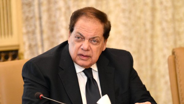 النائب محمد أبو العينين 