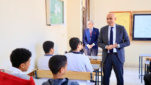 جولة وزير التعليم