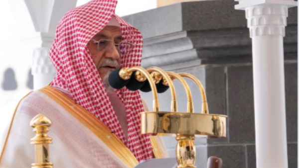 خطيب المسجد الحرام الشيخ الدكتور صالح بن عبدالله بن حميد