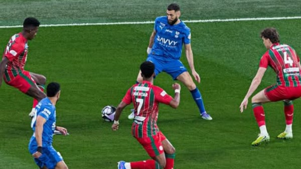 صورة من اللقاء