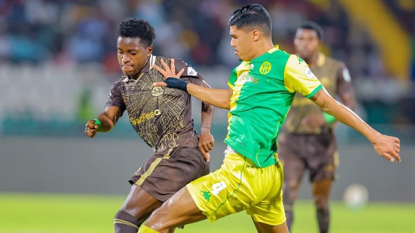 صورة من اللقاء