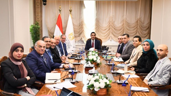 وزير الشباب والرياضة يلتقي المنظمة المصرية لمكافحة المنشطات لبحث تعزيز التعاون وزير الشباب والرياضة يلتقي المنظمة المصرية لمكافحة المنشطات لبحث تعزيز التعاون