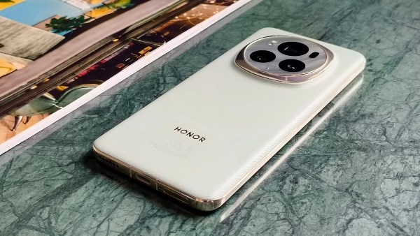 مواصفات هاتف Honor Magic V6