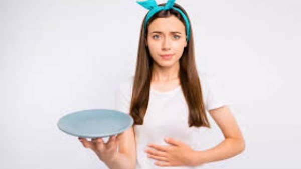 لماذا يزيد الشعور بالجوع بعد ثلاثة أيام صيام؟ السبب العلمي الذي لا يعرفه كثيرون 