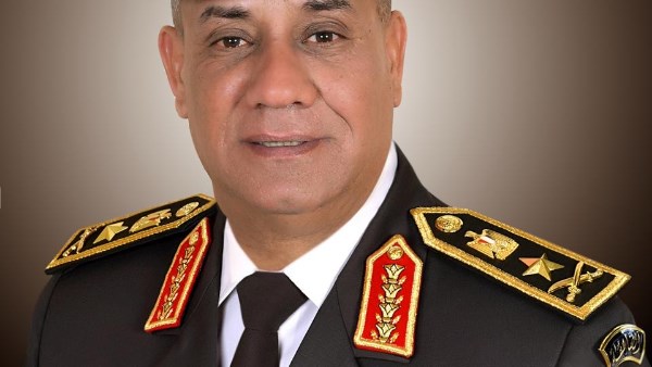 الفريق أشرف سالم زاهر - وزير الدفاع الجديد