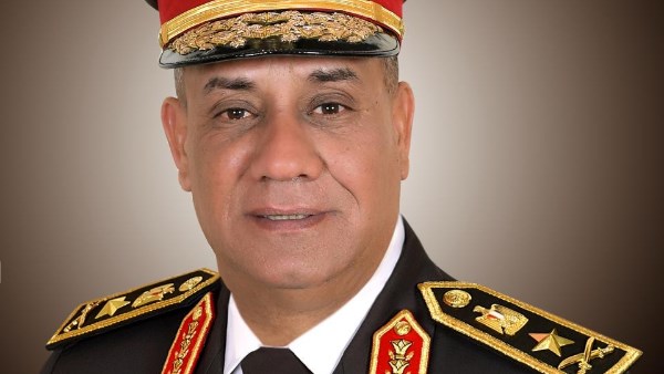 الفريق أشرف سالم زاهر - وزير الدفاع