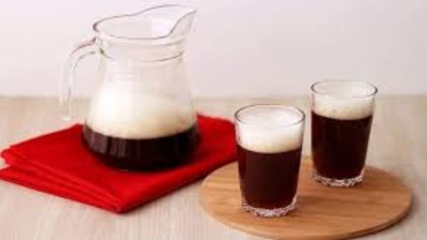  ماذا يحدث لجسمك عند تناول مشروب العرقسوس؟