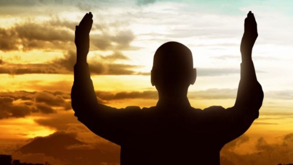 حكم تخصيص ليلة النصف من شعبان بالدعاء