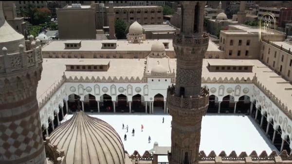 شعائر صلاة الجمعة من رحاب الجامع الأزهر