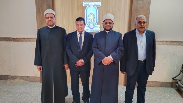نائب رئيس جامعة الأقصر يستقبل أمين “البحوث الإسلاميَّة” قبيل افتتاح الأسبوع الدعوي الـ17