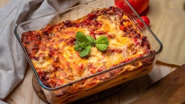 طريقة عمل اللازانيا باللحمة المفرومة والباشاميل