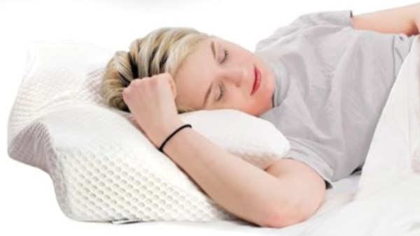 مخاطر النوم على وسائد مرتفعة لمرضى الجلوكوما