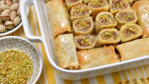 طريقة عمل أصابع البقلاوة