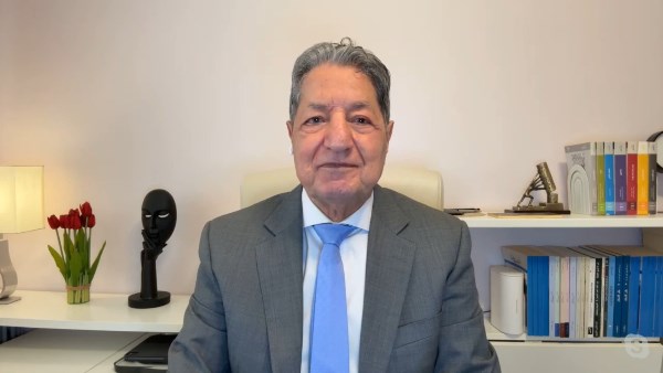 الدكتور غازي فيصل، مدير المركز العراقي